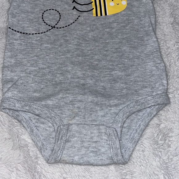 (3 for $10) rococo bumble bee bodysuit 🐝 - Picture 3 of 5